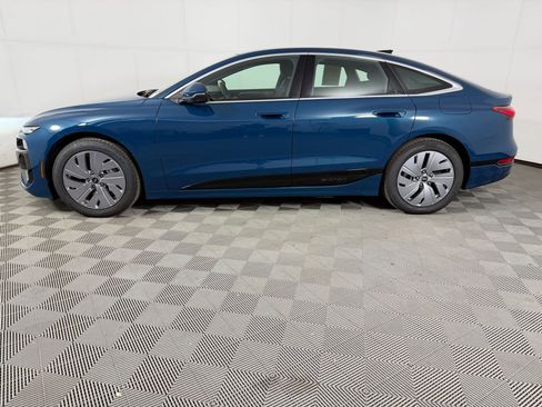 Used 2025 Audi A6 e-tron Premium w/ Ultra Package RWD image 2