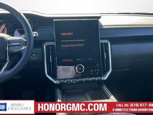 New 2026 GMC Acadia Elevation image 6