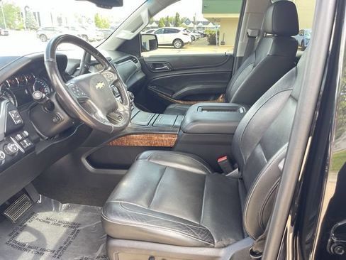 Used 2018 Chevrolet Tahoe Premier AWD/4WD image 11