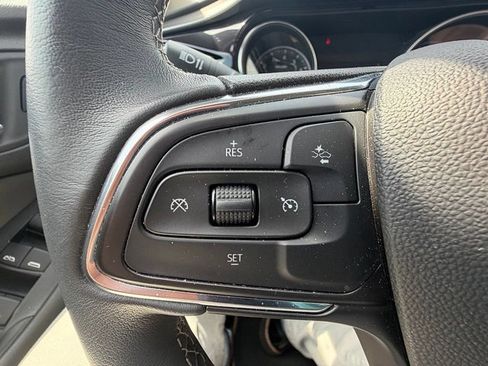 Used 2023 Buick Encore GX Select w/ Sport Touring Package FWD image 36