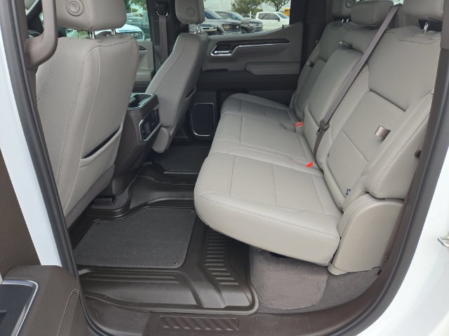 Used 2023 GMC Sierra 1500 SLT AWD/4WD image 24