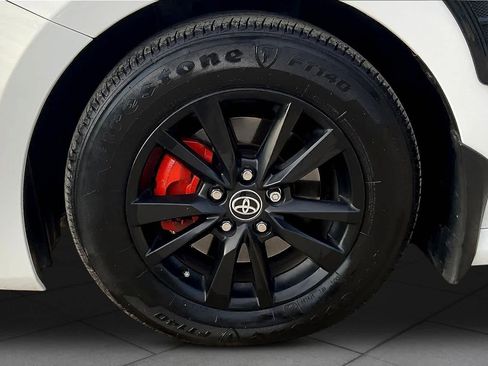 Used 2026 Toyota Camry LE w/ Convenience Package image 11