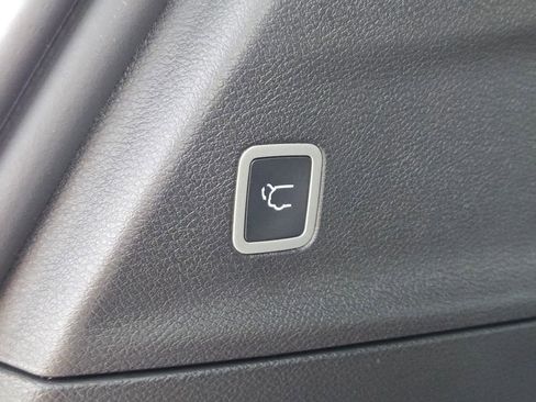 New 2026 Chrysler Pacifica Select image 17