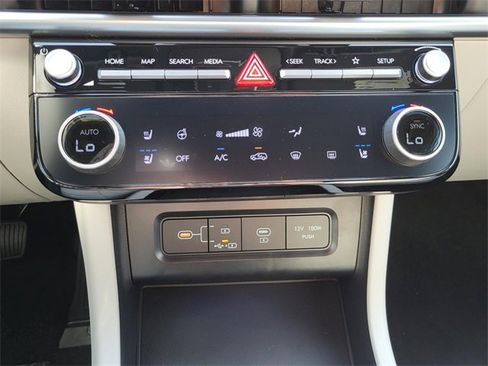 New 2026 Hyundai Tucson Limited image 19