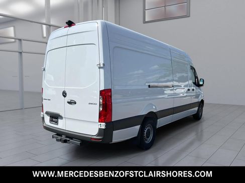 New 2026 Mercedes-Benz Sprinter 2500 image 6