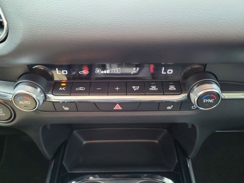 Used 2024 MAZDA CX-30 AWD 2.5 S w/ Preferred Package image 34