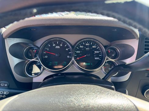 Used 2013 Chevrolet Silverado 2500 LT AWD/4WD image 13