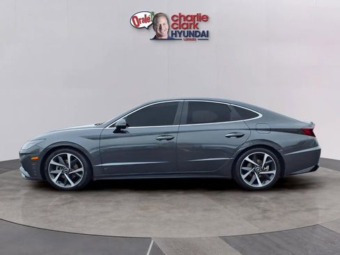 Used 2023 Hyundai Sonata SEL Plus FWD image 2