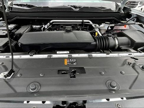 New 2026 GMC Canyon Elevation w/ Convenience Package image 10