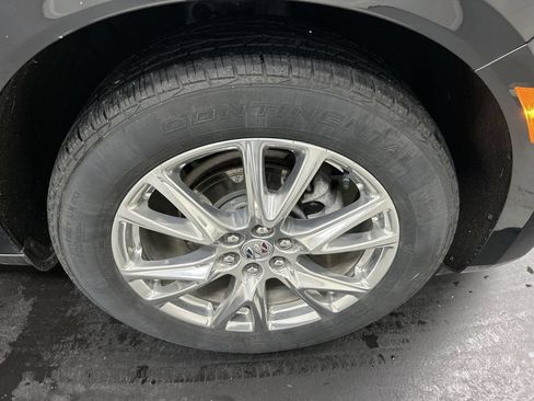 Used 2023 Buick Enclave Essence w/ Experience Buick Package AWD/4WD image 8