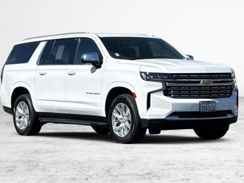 Used 2023 Chevrolet Suburban Premier image 2