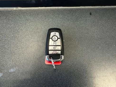 Used 2023 Lincoln Aviator Grand Touring w/ Equipment Group 301A AWD/4WD image 8