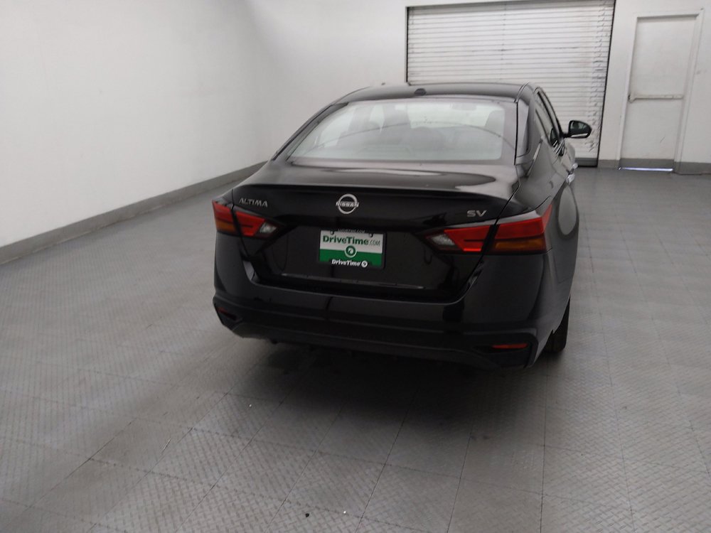 Used 2023 Nissan Altima 2.5 SV FWD image 7