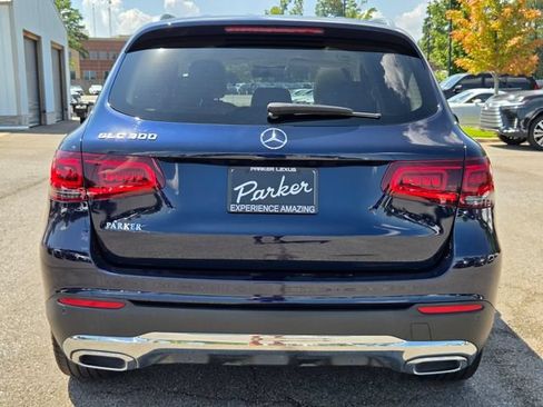 Used 2022 Mercedes-Benz GLC 300 image 4