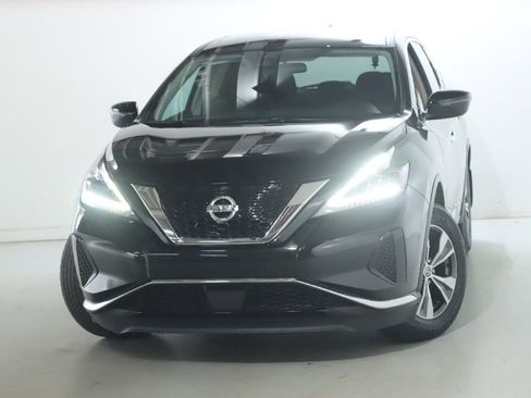 Used 2020 Nissan Murano S w/ Technology Package image 3