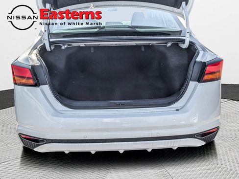 Used 2024 Nissan Altima 2.5 SV AWD/4WD image 8
