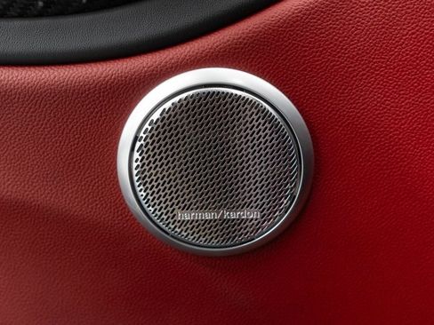 Used 2017 Alfa Romeo Giulia Quadrifoglio image 15