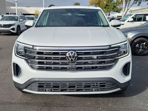 New 2026 Volkswagen Atlas SE image 5