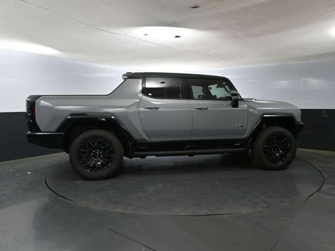 New 2025 GMC Hummer EV 2X image 3