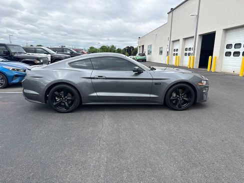 Used 2022 Ford Mustang GT w/ Black Accent Package RWD image 6