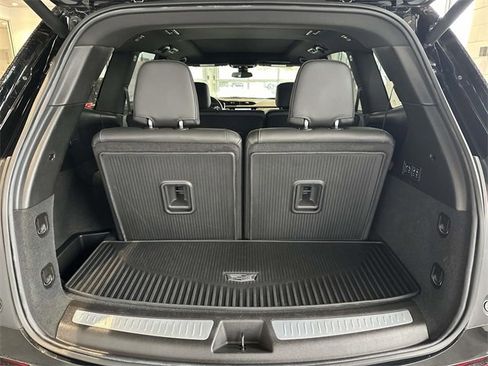 Certified 2024 Cadillac XT6 Premium Luxury w/ LPO, Floor Liner Package image 55