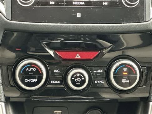 Certified 2022 Subaru Forester Limited image 16