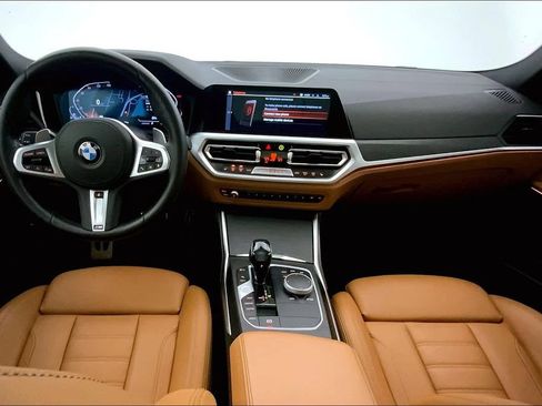 Used 2021 BMW 330i xDrive Sedan AWD/4WD image 16