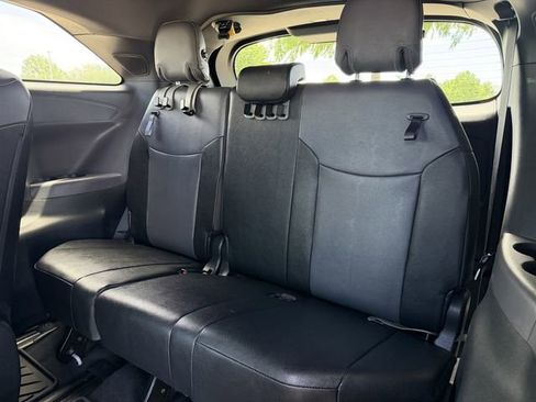 Used 2024 Toyota Sienna XLE Woodland Edition AWD/4WD image 30