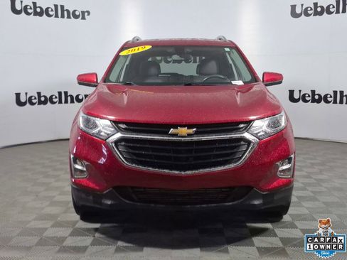Used 2019 Chevrolet Equinox LT FWD image 2