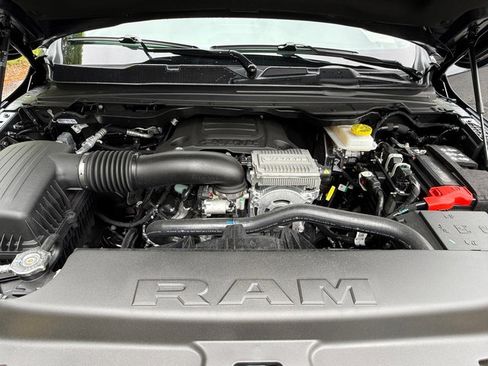 New 2026 RAM 1500 Big Horn AWD/4WD image 11