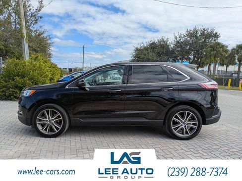 Used 2020 Ford Edge Titanium image 6