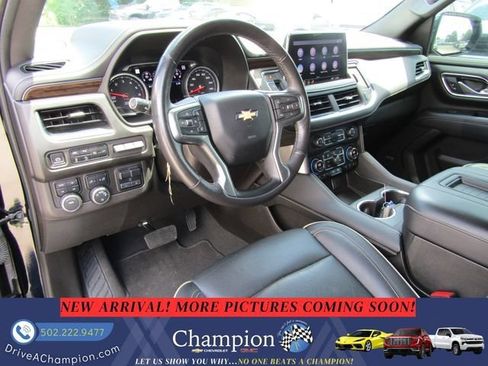 Used 2021 Chevrolet Suburban Premier w/ Premium Package AWD/4WD image 15