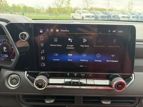 Used 2024 Chevrolet Colorado W/T w/ WT Convenience Package image 20