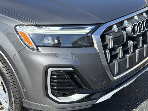 Used 2025 Audi Q7 3.0T Premium Plus AWD/4WD image 11