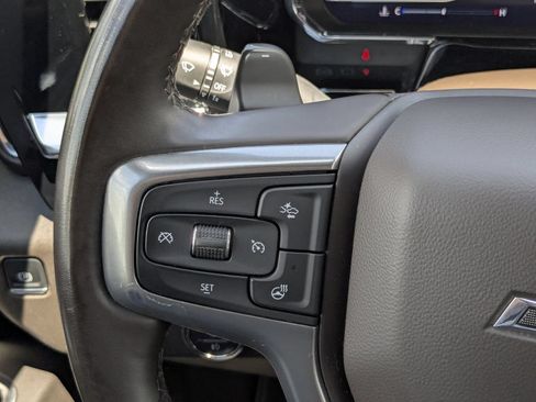 Certified 2025 Chevrolet Silverado 1500 RST AWD/4WD image 34