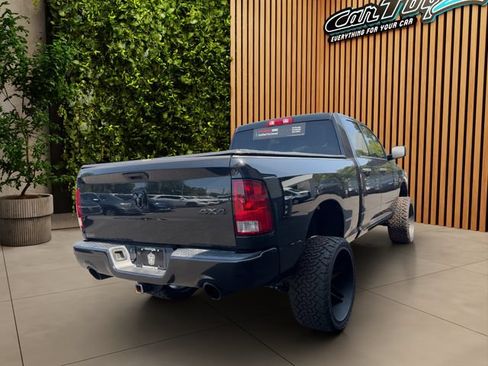 Used 2017 RAM 1500 Express w/ Black Ram 1500 Express Group AWD/4WD image 24