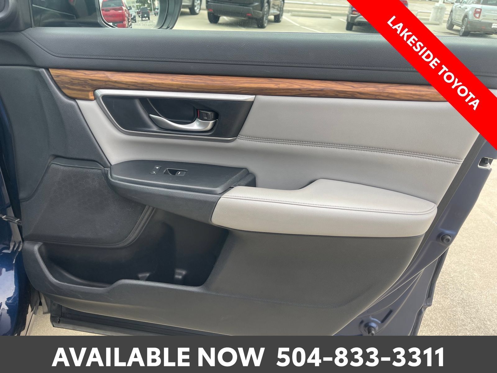 Used 2018 Honda CR-V Touring image 17