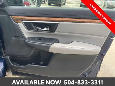 Used 2018 Honda CR-V Touring image 17