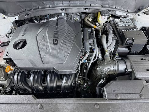Certified 2025 Hyundai Tucson SEL FWD image 33
