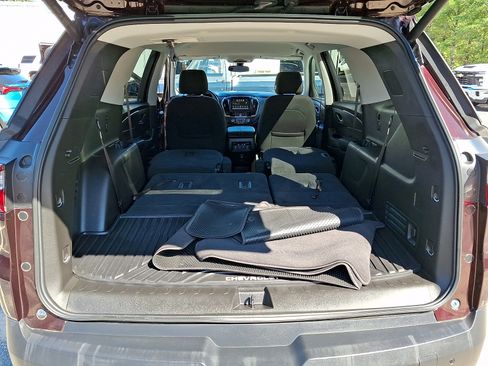 Used 2018 Chevrolet Traverse LT AWD/4WD image 26