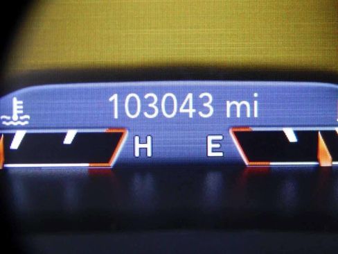 Used 2020 Jeep Cherokee Limited w/ Technology Group image 15