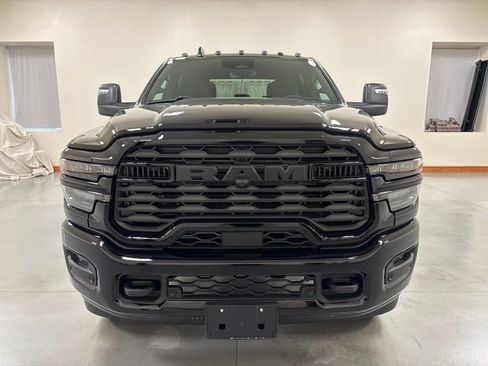 New 2026 RAM 2500 Big Horn AWD/4WD image 3