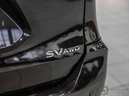 Used 2020 Nissan Rogue SV image 16