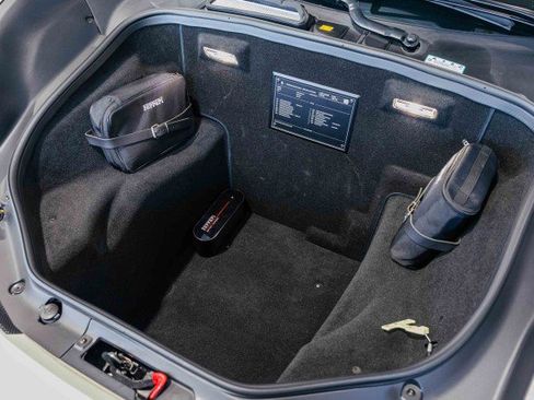 Used 2016 Ferrari 488 GTB - FACTORY TWO TONE PAINT - CAR image 10