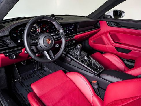 Certified 2024 Porsche 911 GT3 image 4