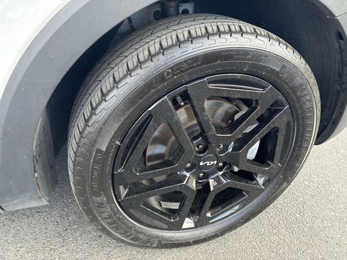 Used 2024 Kia Telluride SX Prestige X-Line AWD/4WD image 9