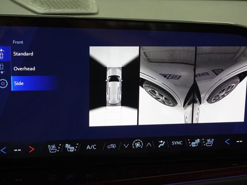 New 2026 Chevrolet Traverse RS image 36