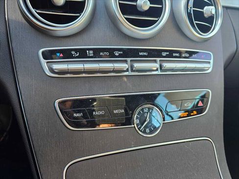 Used 2021 Mercedes-Benz C 300 Cabriolet image 31