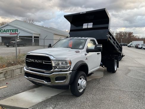 New 2024 RAM 5500 Tradesman image 3