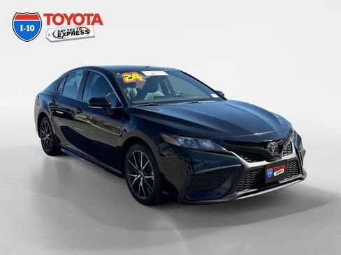 Certified 2024 Toyota Camry SE image 7